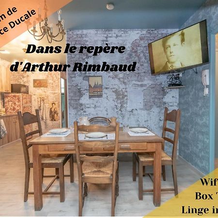 Chez Arthur Rimbaud Charleville-Mezieres Exterior photo